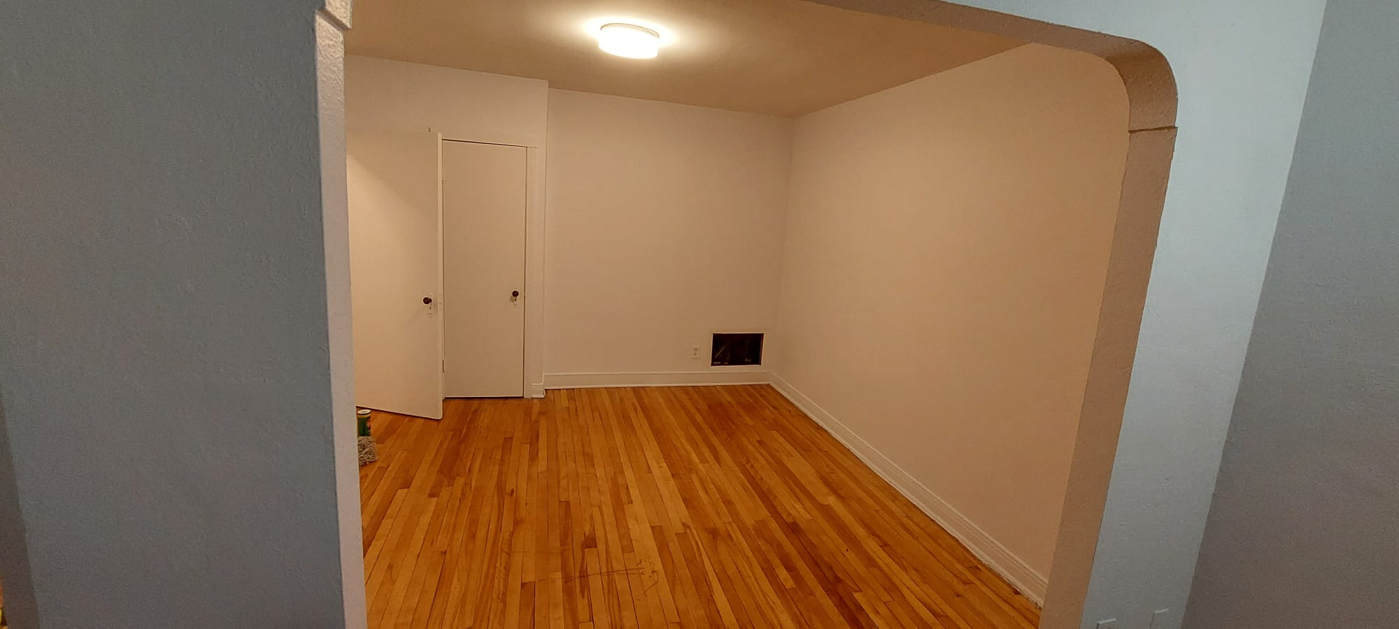bedroom-1.jpg